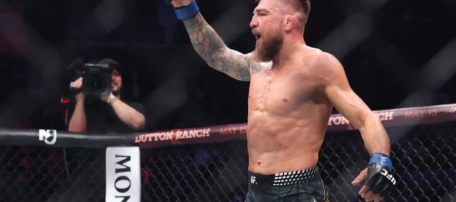 Українець Ярослав Амосов здобув другу перемогу в UFC та отримав бонус у 100 тисяч доларів (відео)