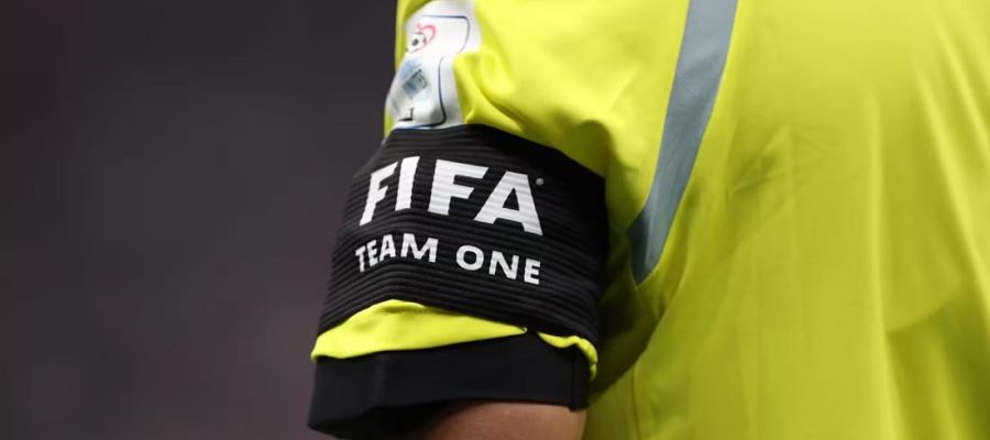 ФІФА оголосила склад арбітрів на ЧС-2026: нові технології та трирічний відбір