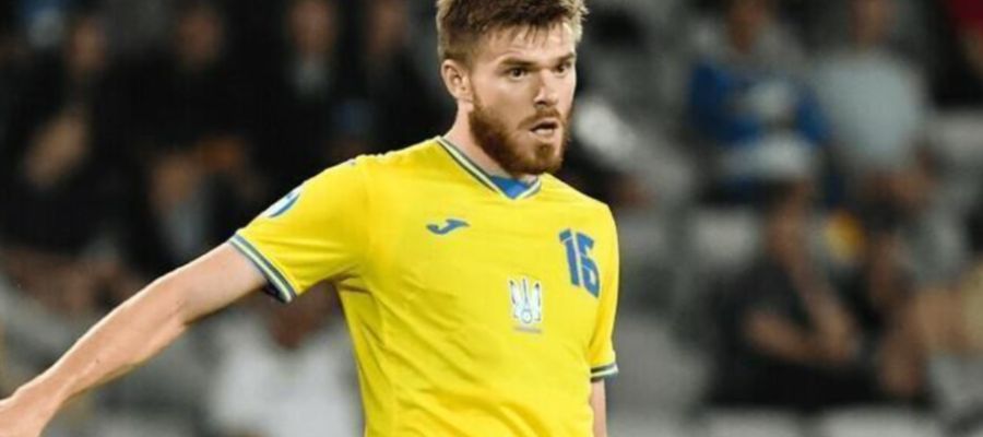 Захисник збірної України переніс операцію на коліні: усі деталі