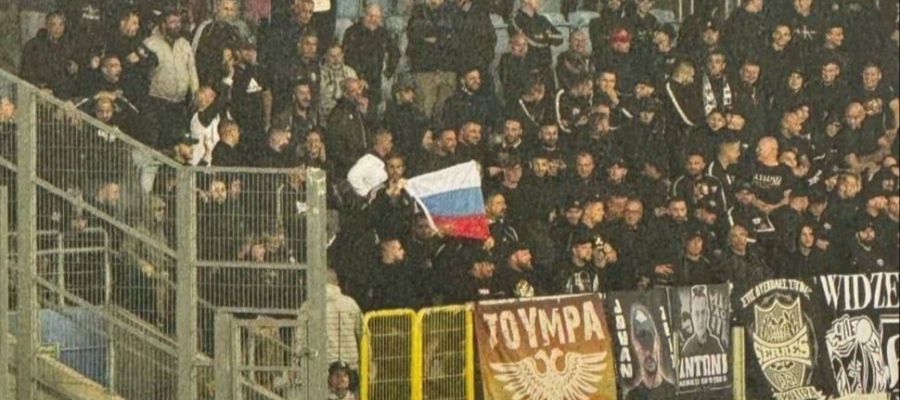 Ганебні провокатори й ідіоти! Фанати ПАОКа під час матчу з Динамо вивісили прапор Мордору (відео)