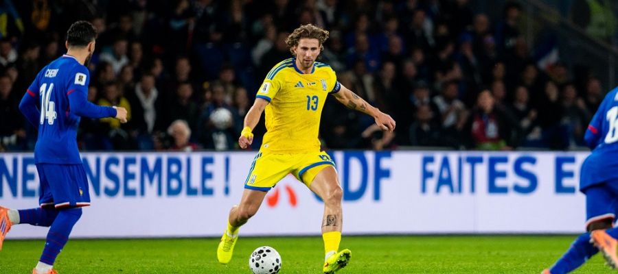 Захисник ПСЖ про секретну зброю проти шведів та вакантну капітанську пов’язку: Забарний розкрив настрій збірної