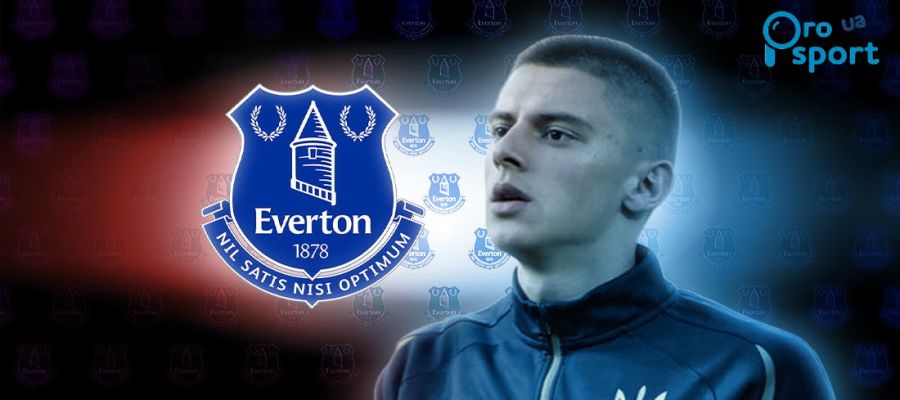 Фанати Евертона палко підтримали Віталія Миколенка після поразки Швеції