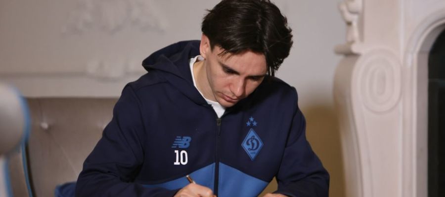 Київське Динамо продовжило контракт з гравцем збірної України