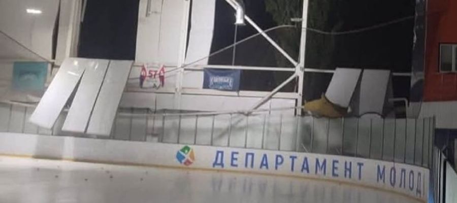 У Києві внаслідок нічної атаки варвари пошкодили одну з головних льодових арен України