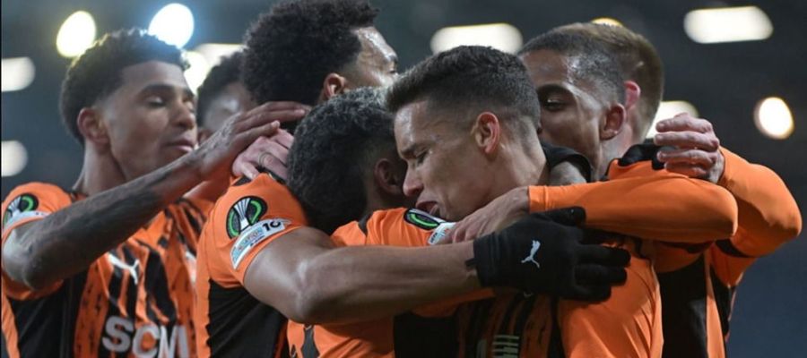 Ліга конференцій. Шахтар відправив АЗ у глибокий нокдаун