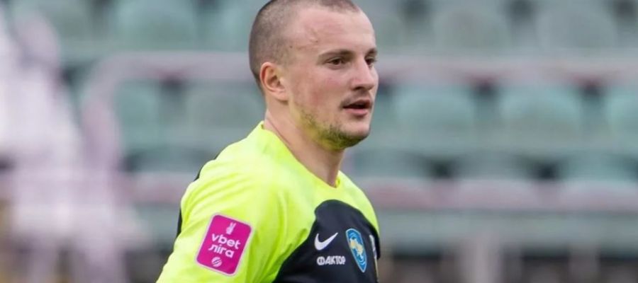 Лековик проти трьох вантажівок! Захисник харківського Металіста 1925 потрапив у жахливу аварію (відео)