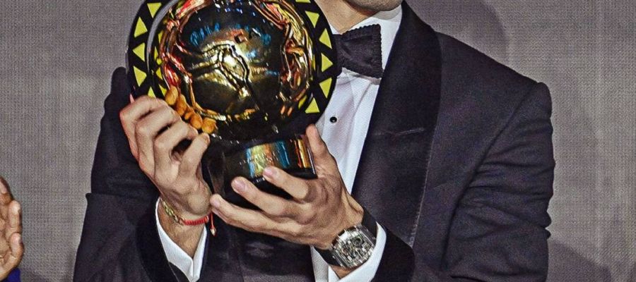 В Африці назвали найкращого футболіста 2025 року: за нагороду билися Салах, Хакімі та Осімхен