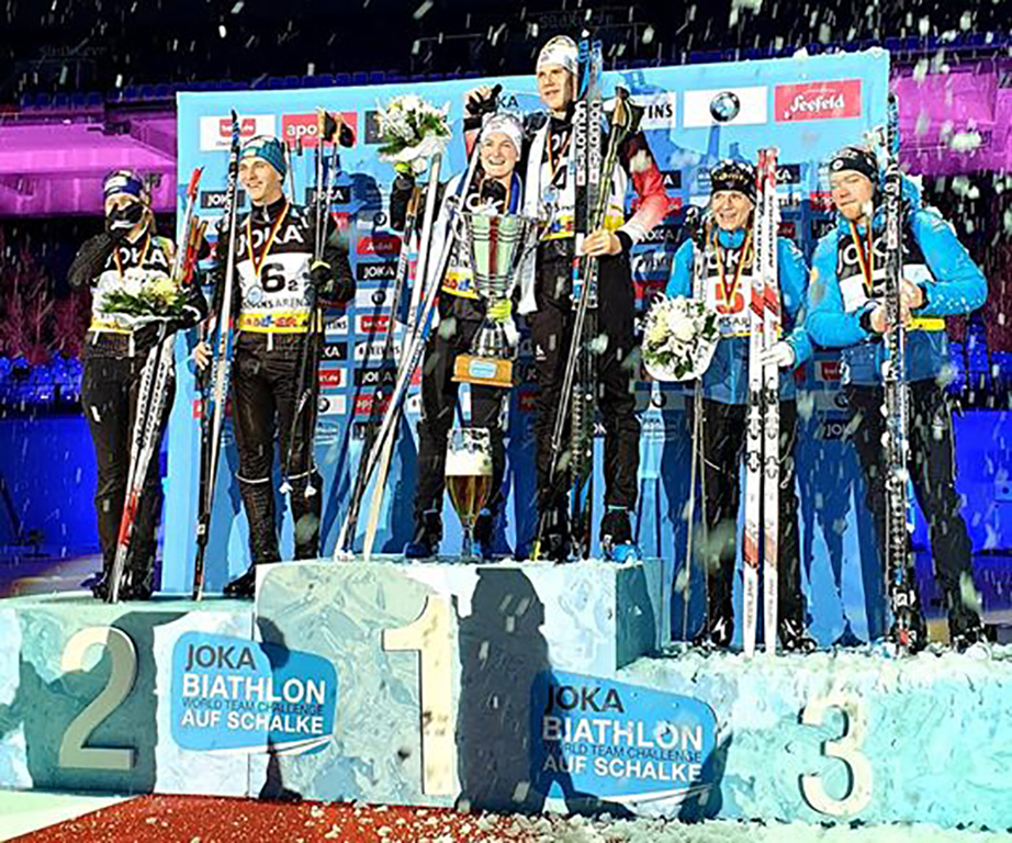 Биатлон. Меркушина и Пидручный выиграли серебро в “Рождественской гонке”